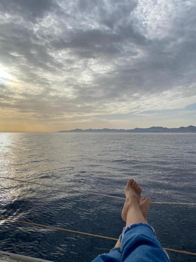 Готель Magnifico Barco En La Graciosa Калета де Себо Екстер'єр фото